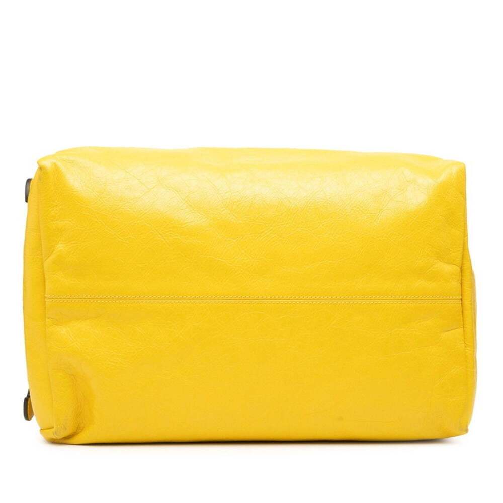 GUCCI Authentic Yellow Leather Shoulder Bag - Picture 3 of 7